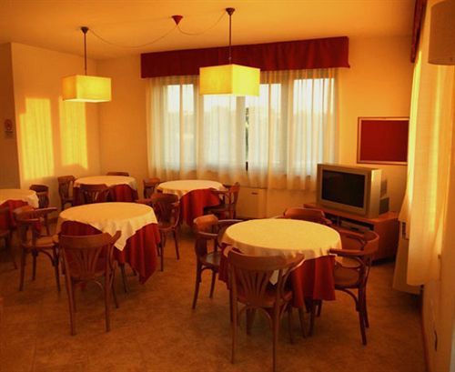 Hotel Mizar Blu モノーポリ エクステリア 写真